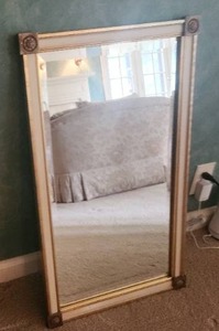 lot 20 image: Large Vintage Wall Mirror with Gold Embellishments