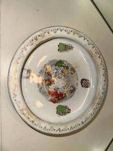 lot 36 image: D.E. McNicoll Liverpool Ohio Vintage Porcelain Plate