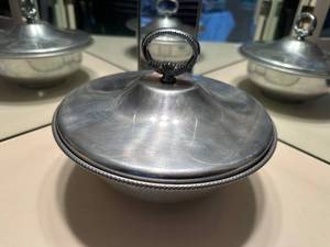 lot 44 image: Vintage B.M. Co Pewter Serving Dish with Lid