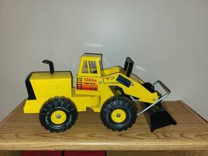 lot 102 image: Vintage Tonka Turbo-Diesel Yellow Bulldozer Toy