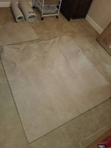 lot 105 image: Set of Beige Carpet Remnants in Various Sizes