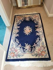 lot 208 image: Vintage Floral Wool Area Rug with Fringe