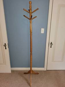 lot 229 image: Vintage Wooden Coat Rack with Multiple Hooks