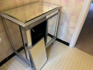 lot 92 image: Bombay Silver Mirrored Cabinet with Storage Cabinet (please note photos for door needing to be reattached)