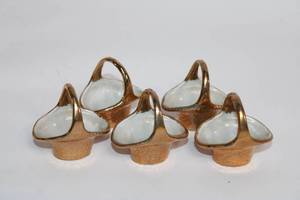 lot 8 image: Set of 5 Vintage Gold-Toned Porcelain Decorative Baskets