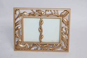 lot 27 image: Decorative Gold-Toned Floral Picture Frame