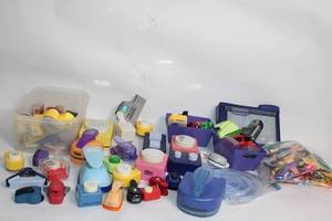 lot 50 image: Comprehensive Craft Punch and Embroidery Floss Collection