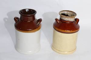 lot A-92 image: Set of 2 Vintage Stoneware Crocks with Brown Glaze