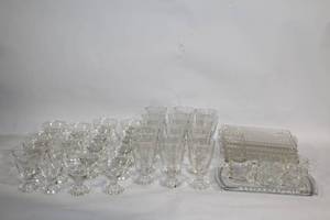 lot 110 image: Vintage Set of 40 Clear Glassware Pieces with Decorative Bubble Design