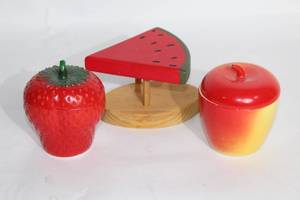 lot 114 image: Set of 3 Fruit-Themed Ceramic Containers and Decoration
