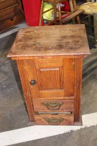 lot 130 image: Vintage Wood Nightstand with Cabinet and Drawers