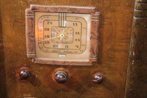 Vintage Floor Model Tube Radio Cabinet