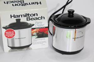 lot 181 image: Hamilton Beach Party Dipper Model 33101