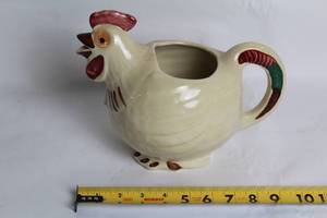 lot A-191 image: Vintage Chicken-Shaped Ceramic Pitcher