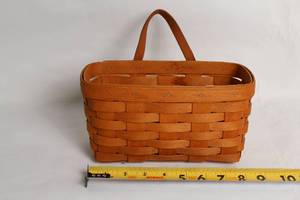 lot A-204 image: Handwoven Longaberger Basket from 1984
