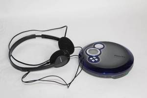 lot 246 image: Philips Portable CD Player with Sony Headphones