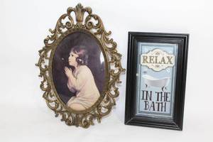 lot 247 image: Set of 2 Decorative Wall Art Pieces Ornate Oval Portrait and Bath Print