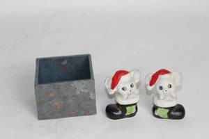 lot 277 image: HomCo Santa Mouse Figurines with Stone-Look Holder