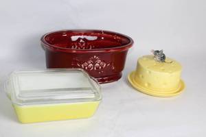 lot 294 image: Set of 3 Kitchenware Items Red Oval Dish, Yellow Cheese Keeper With Mouse, and Yellow Baking Dish