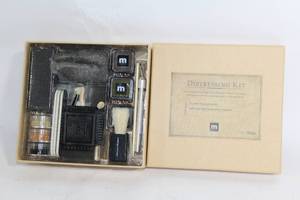 lot 316 image: Making Memories 27 Piece Distressing Kit for Scrapbooking