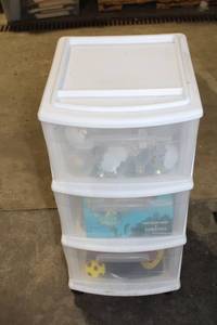 lot 343 image: Plastic Storage Drawers Filled with Craft Supplies and Decor