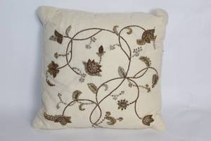 lot 358 image: Embroidered Decorative Throw Pillow with Floral Design