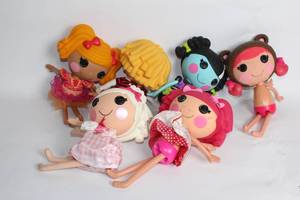 lot 389 image: Set of 6 Lalaloopsy Dolls Assorted Characters