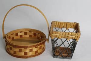 lot 421 image: Set of Longaberger and Wicker Baskets