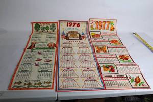 lot 469 image: Set of 3 Vintage Beaded Wall Calendars from 1974, 1976, and 1977