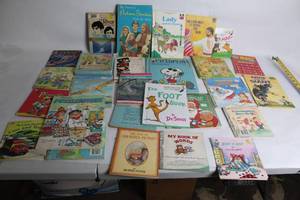 lot 473 image: Assorted Childrens Book Collection with Classics and Educational Titles