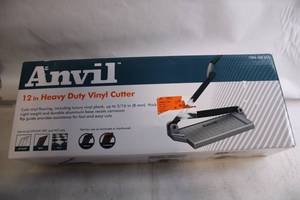 lot 335 image: Anvil 12-inch Heavy Duty Vinyl Cutter