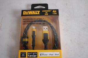 lot 362 image: DeWalt 4ft Lightning to USB Cable Built with Kevlar