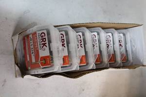 lot 480 image: Lot of 7 Packs GRK Fasteners #8 x 1-14 Cabinet Washed Screws 100 Quantity