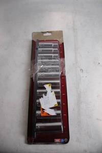 lot 494 image: Husky 11-Piece SAE Deep Socket Set - 12 Inch Drive