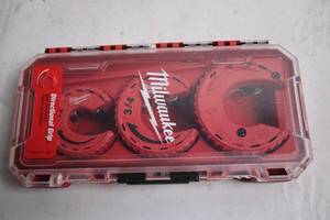 lot 252 image: Milwaukee Directional Grip Knockout Set 12 inch and 34 inch