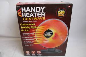 lot 19 image: Handy Heater Heatwave Parabolic Space Heater 1500 Watts