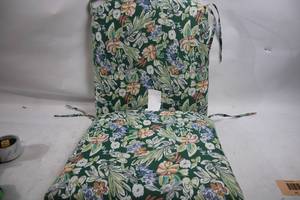 lot 75 image: Set of 2 Floral Outdoor Chair Cushions