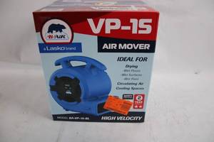 lot 83 image: B-Air VP-15 Compact Air Mover Fan with High Velocity