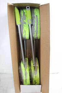 lot 90 image: Set of 4 Microfiber Chenille Dip & Wash Tools with Extendable Handles