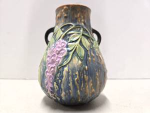 lot 64 image: Beautiful 1930s era ROSEVILLE Pink Wisteria Art Pottery Vase
