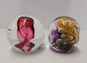 lot 65 image: 2 Vintage Signed Art Glass Paperweights - Robert Held & Rollin Karg