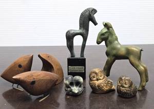lot 80 image: Great Estate Lot of Assorted Mid Century Animal Sculptures - Original Jacob Hermann Birds