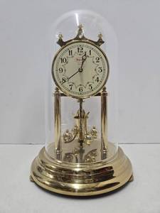 lot 82 image: Excellent Condition Vintage Ridgeway Brass German Anniversary Clock wDome