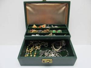 lot 133 image: Vintage Jewelry Box full of Jewelry - Most or All Signed