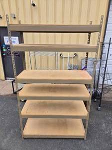 lot 116 image: Good 6-Tier Shelving Unit 