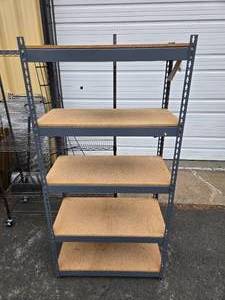 lot 117 image: Good 5-Tier Shelving Unit 