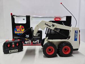 lot 197 image: Like-New or New RC Bobcat 753