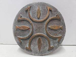 lot 209 image: Great Looking Round Relief Bronze Sculpture 