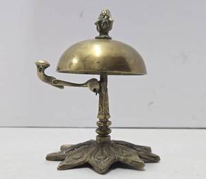 lot 212 image: Old Vintage Solid Brass Hotel Style Lobby Bell
