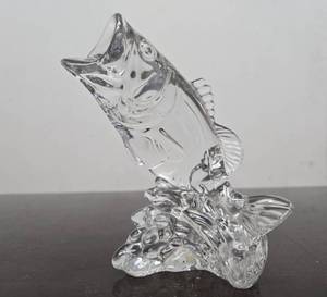 lot 233 image: Heavy Crystal Leaping Bass Fish Sculpture